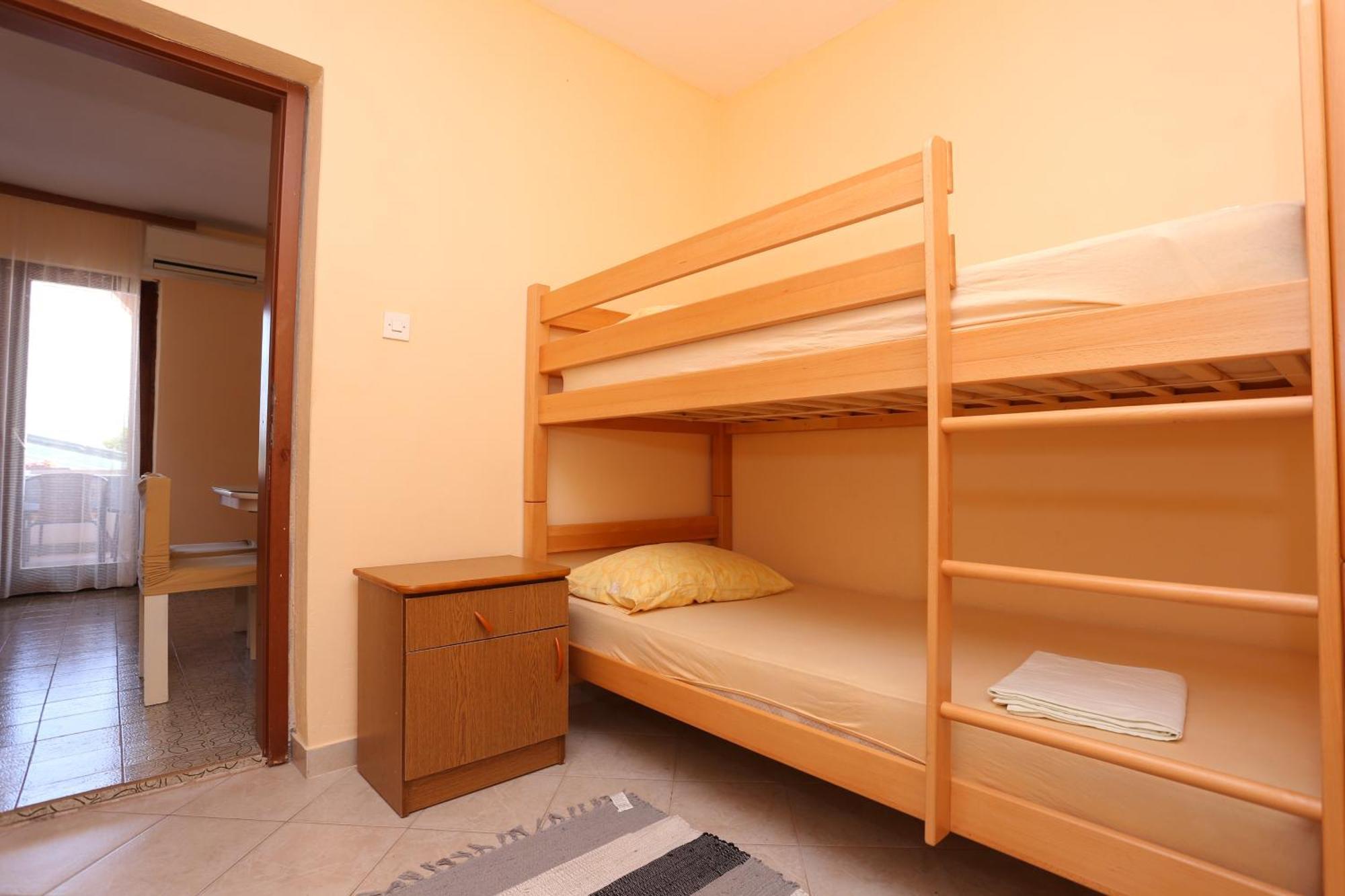 Apartments By The Sea Slatine, Ciovo - 16131 Rum bild